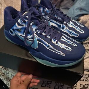 Nike Kobe “xray”